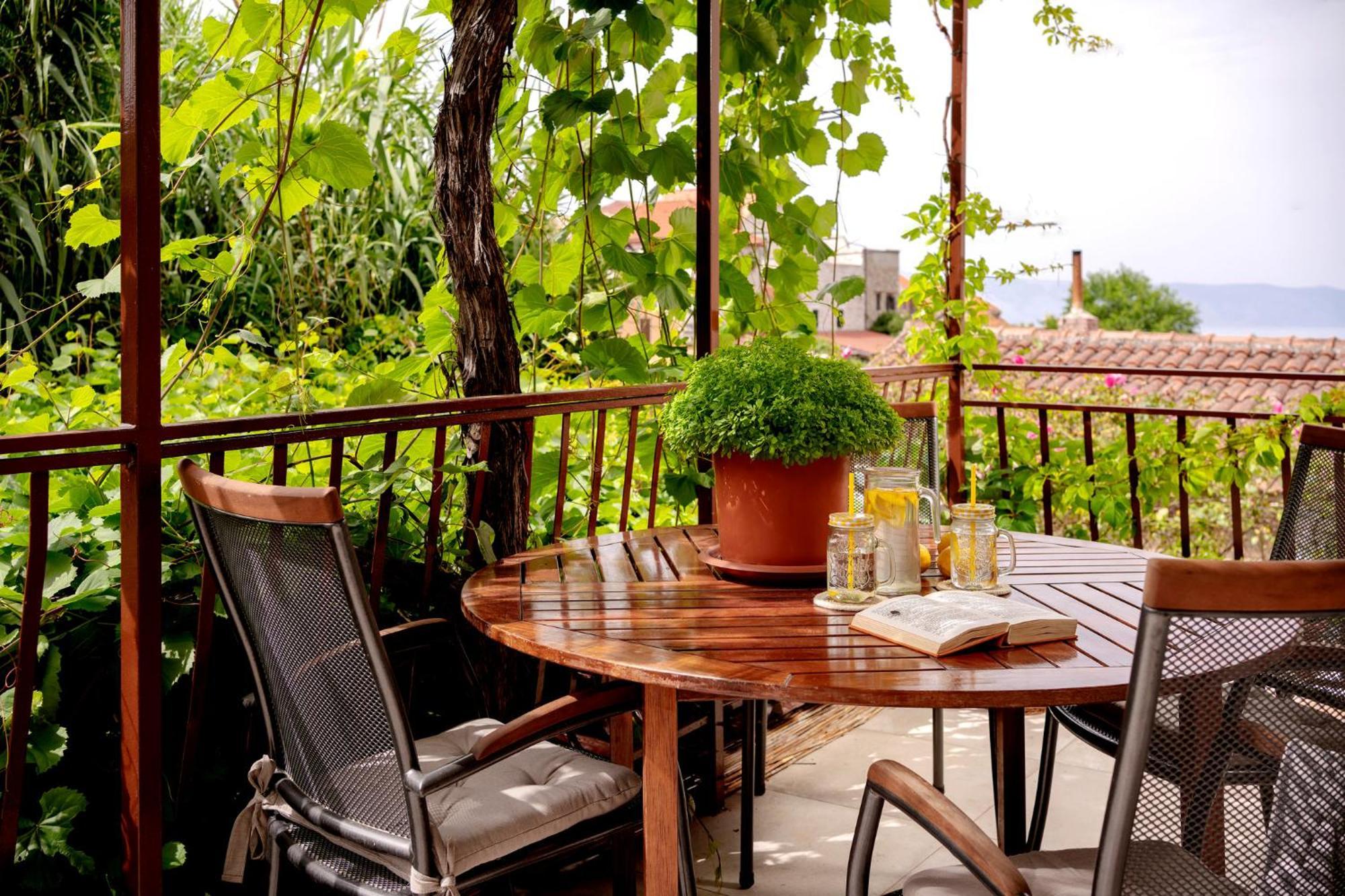 Holiday Home Skala With Hot Tub & Kala With Terrace Pitve Exteriör bild